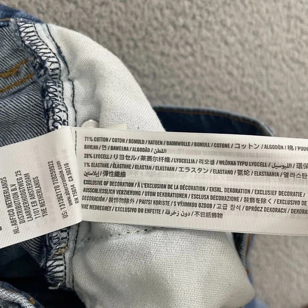 Abercrombie & Fitch men size